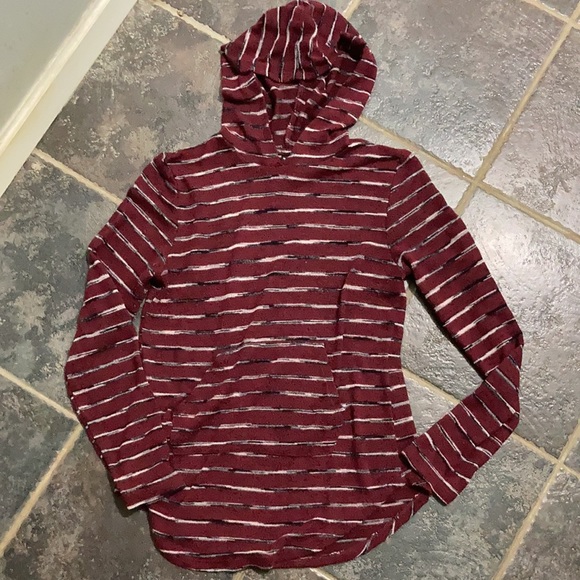 Free For All brand long sleeve Hooded Top. Women’s size Medium - Picture 4 of 9